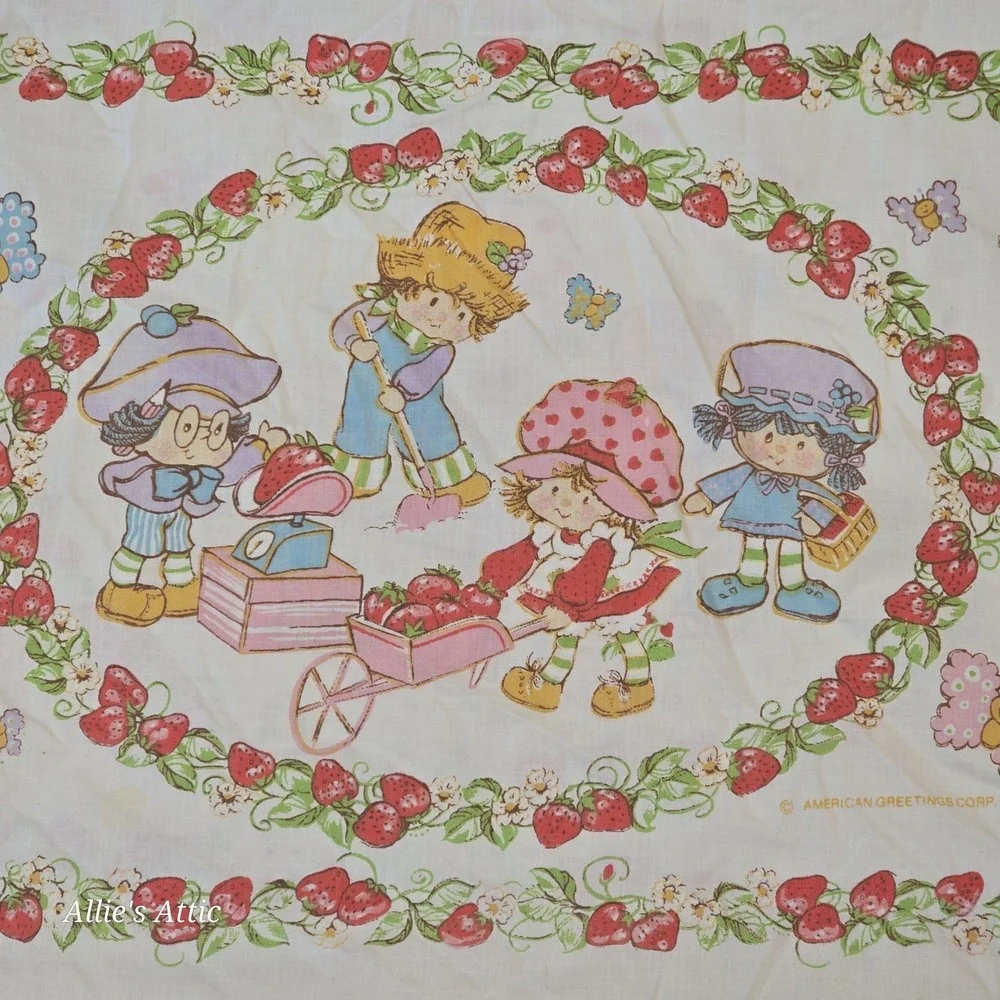 Vintage Strawberry Shortcake Friends Twin Sheet Set Fitted Flat Pillow Case 3 Pc